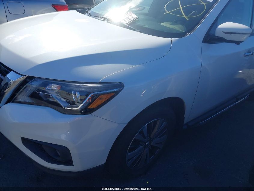 2019 Nissan Pathfinder Sl