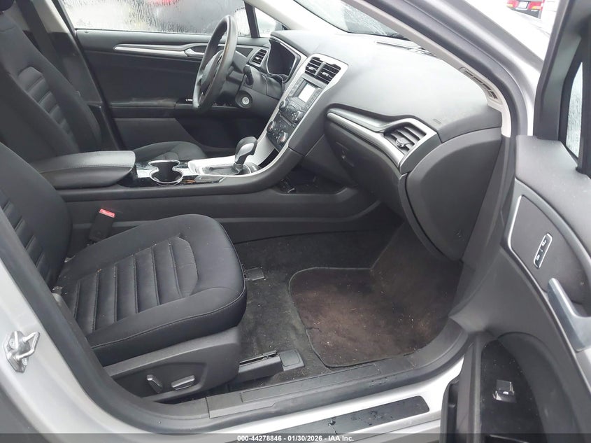 2015 Ford Fusion Hybrid Se