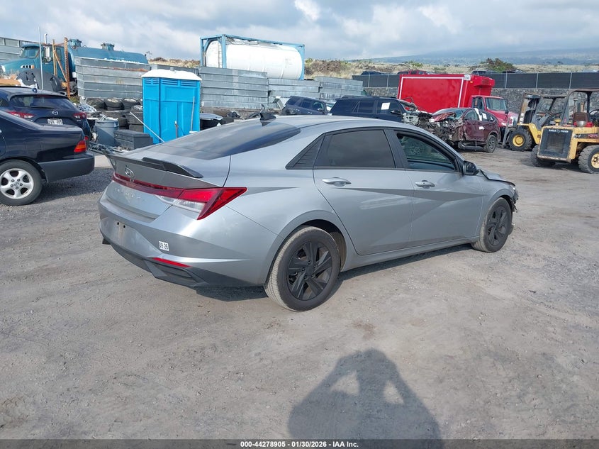 2021 Hyundai Elantra Sel