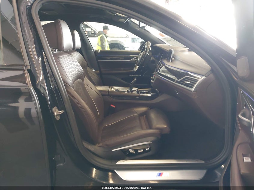 2017 BMW 750I xDrive