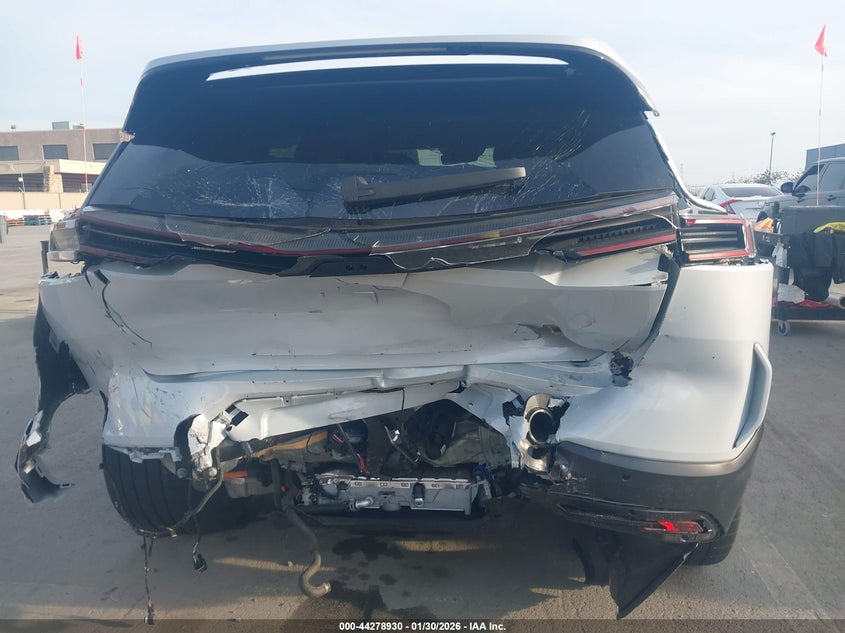 2025 POLESTAR 3 auction photo 6