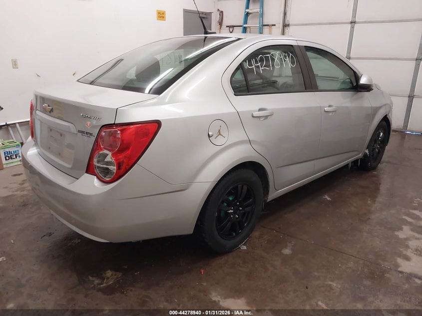 2012 Chevrolet Sonic 1Ls