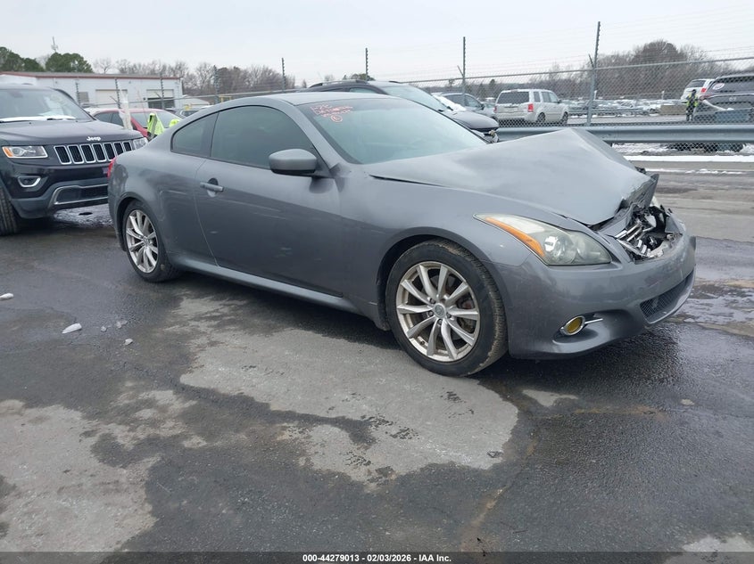 2013 Infiniti G37 Journey