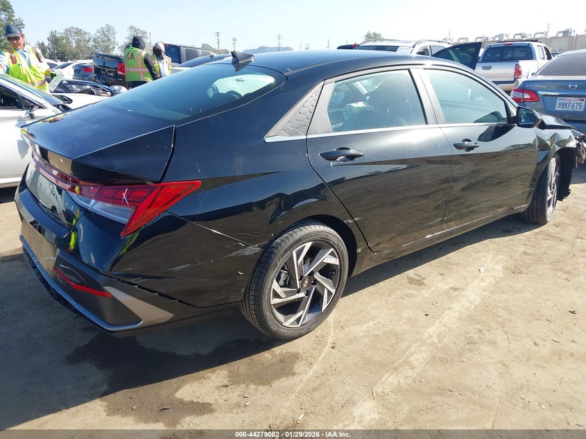 Vin: kmhls4dg9su853767, lot: 44775402, hyundai elantra sel convenience 20254