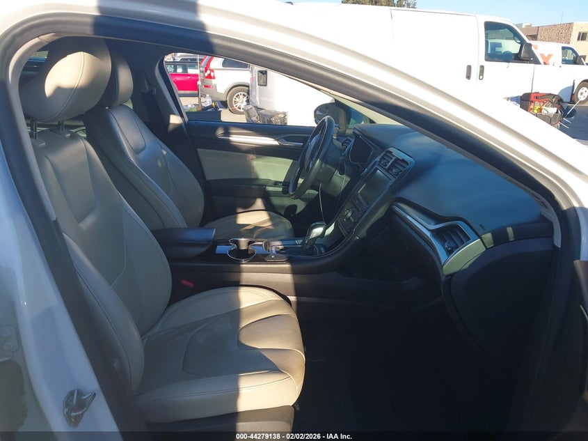 2016 Ford Fusion Hybrid Titanium