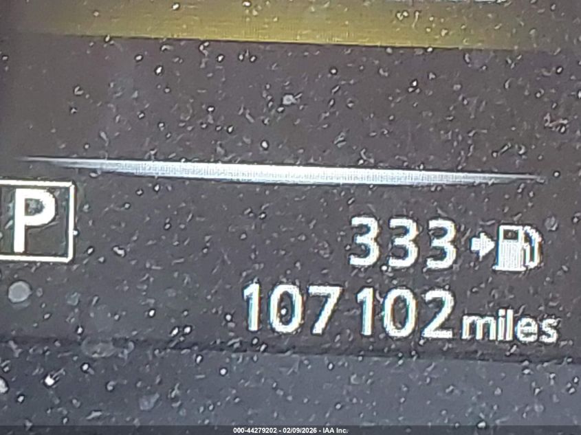 2017 NISSAN ROGUE SV