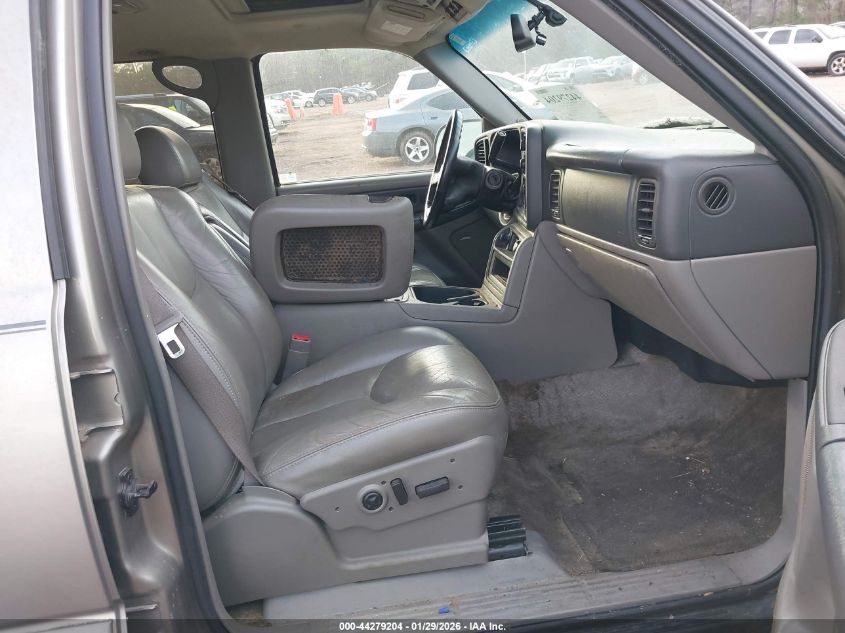 2003 Chevrolet Suburban 1500 Lt