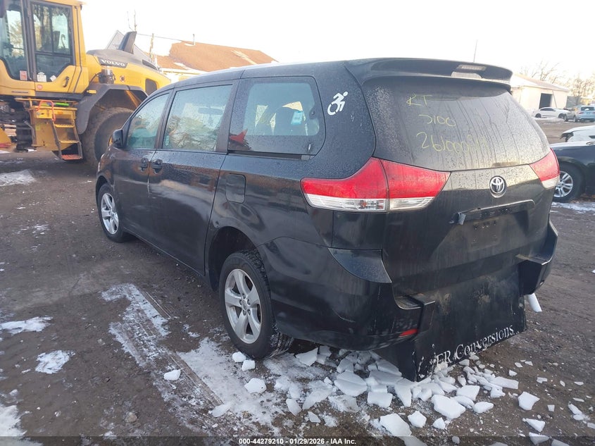 2014 TOYOTA SIENNA VAN 3.5L V-6 DOHC, VVT, 266HP