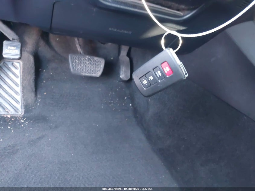 2016 Toyota Avalon Xle VIN: 4T1BK1EB6GU242647 Lot: 44279224