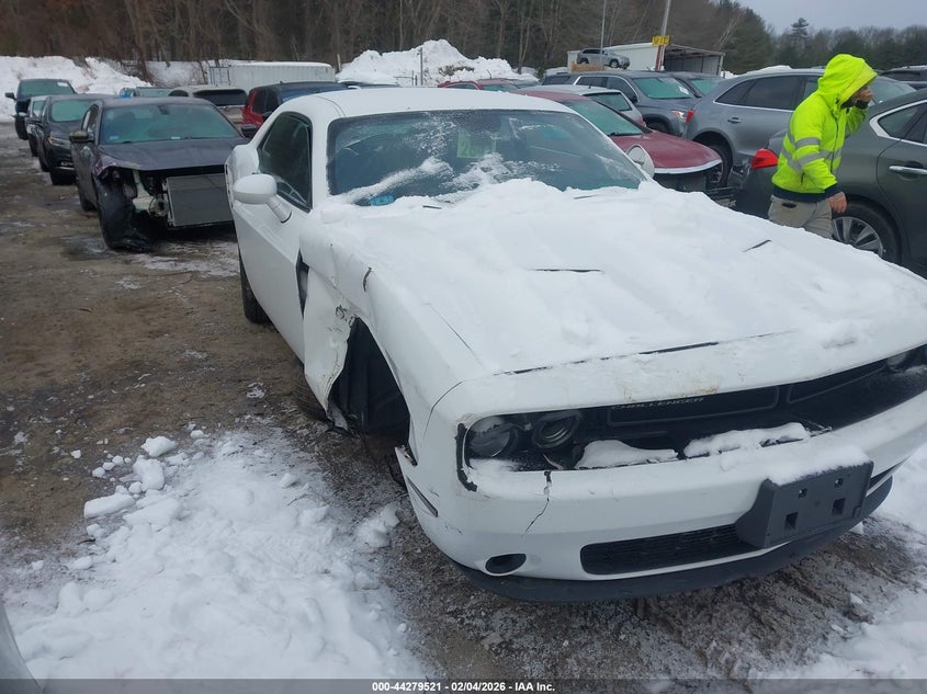 2016 Dodge Challenger Sxt