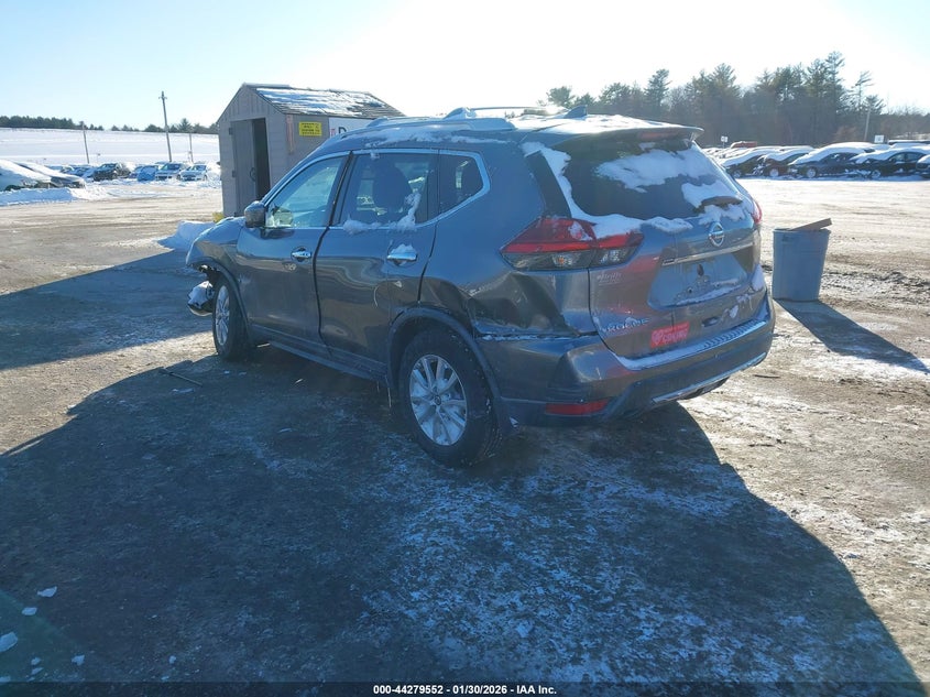 2017 Nissan Rogue Sv
