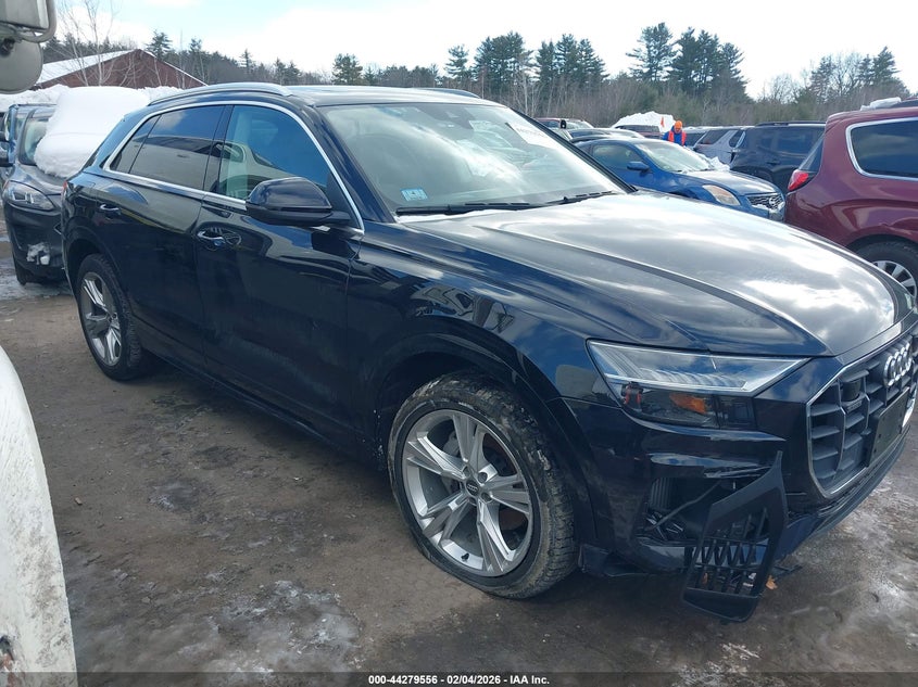 2019 Audi Q8 55 Premium