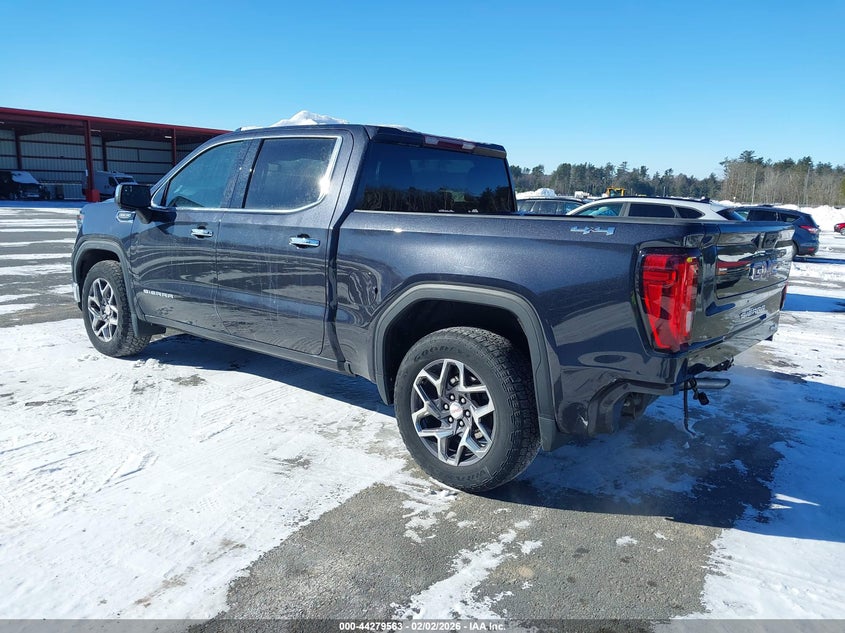2022 GMC Sierra 1500 4Wd Short Box Slt