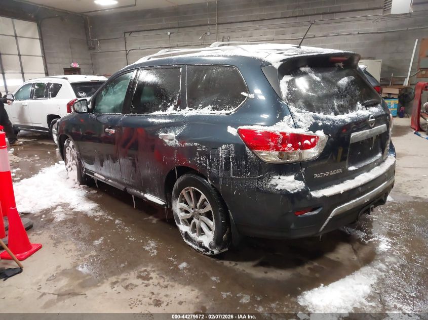 2016 Nissan Pathfinder Sv
