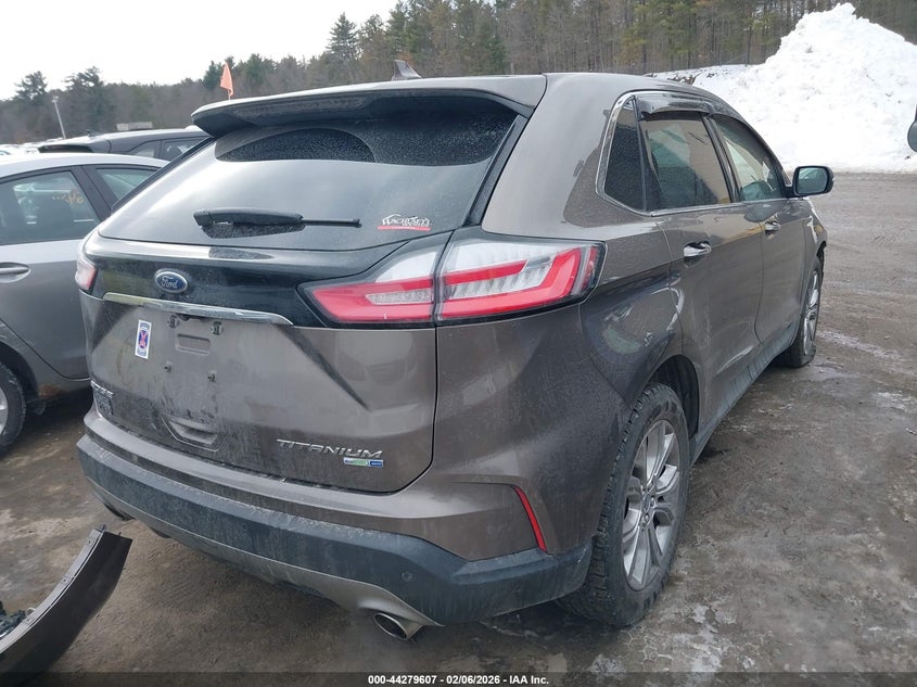 2019 Ford Edge Titanium