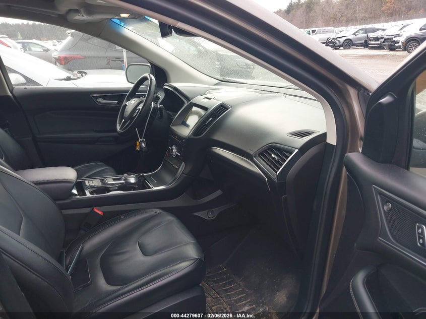 2019 Ford Edge Titanium