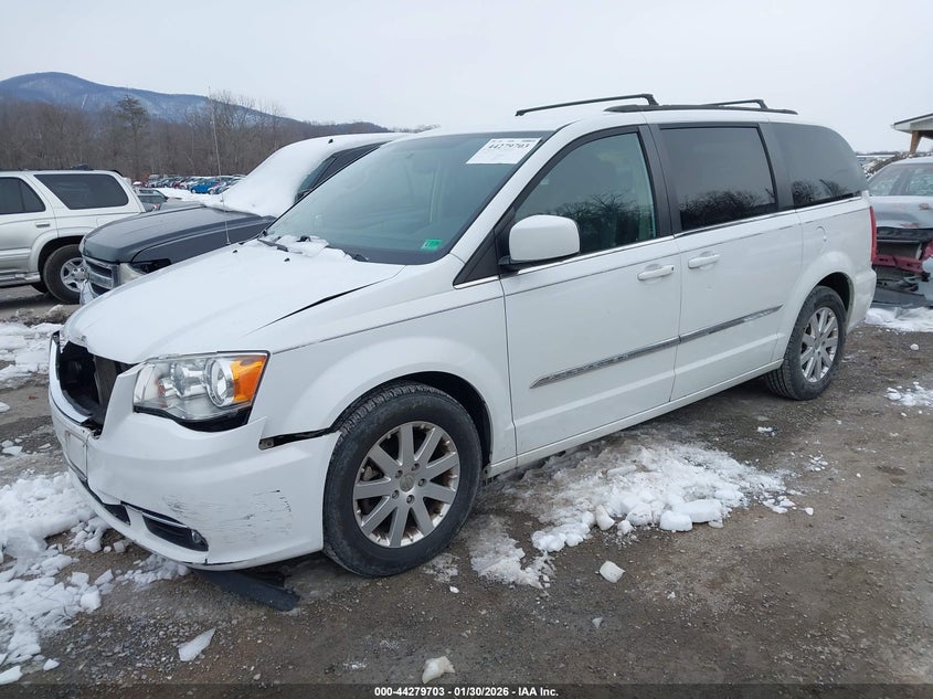 2015 Chrysler Town & Country Touring