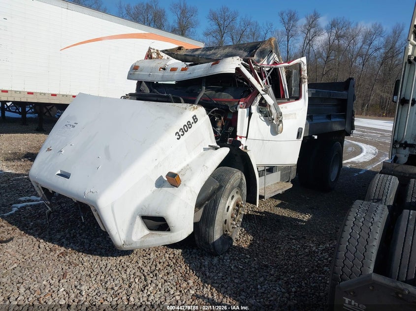 1996 Freightliner Medium Conventional Fl70