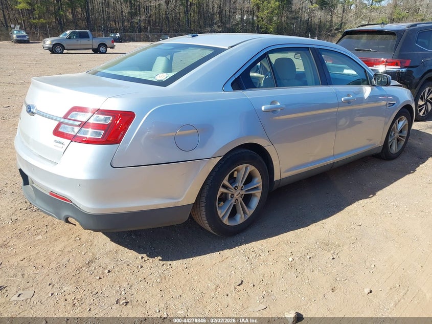 2015 Ford Taurus Sel