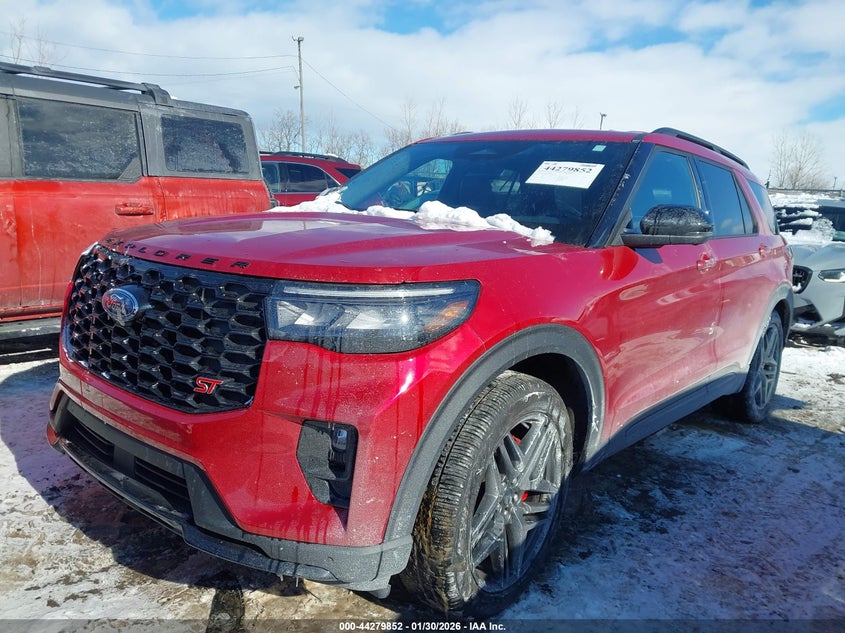 2025 Ford Explorer St