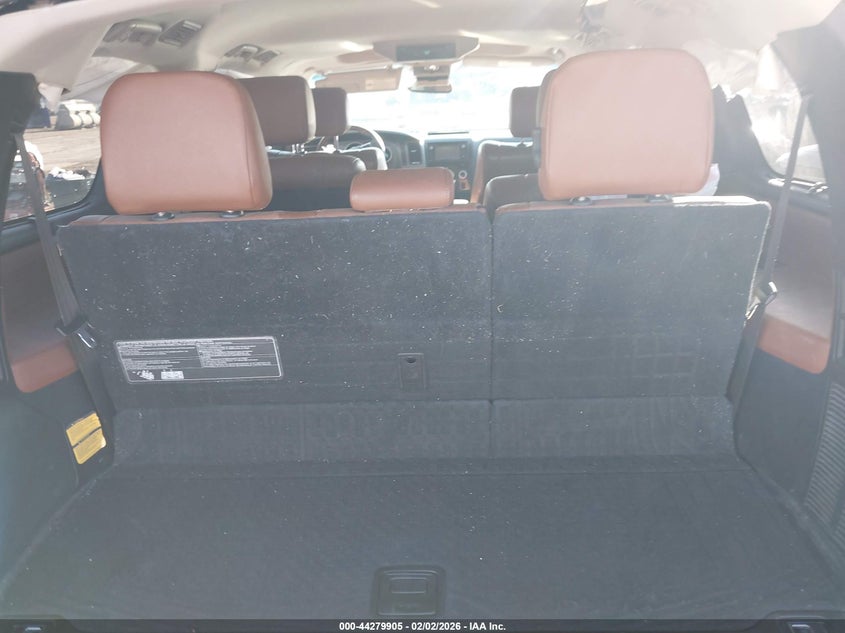 2016 TOYOTA SEQUOIA PLATINUM 5.7L V8 — Фото 17