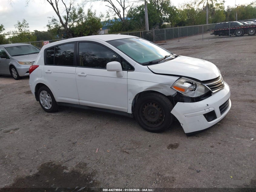 2011 Nissan Versa 1.8S