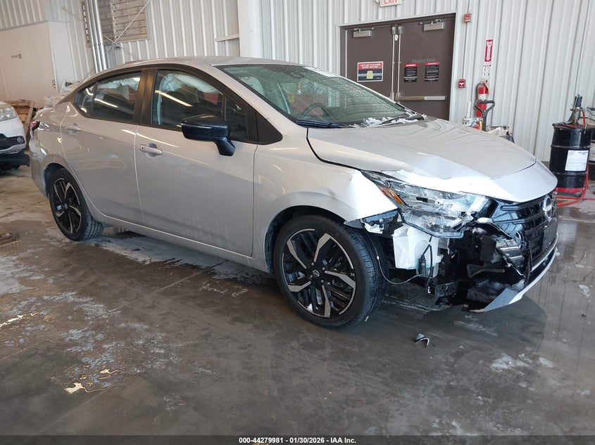 2024 Nissan Versa 1.6 Sr