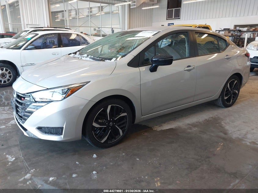 2024 Nissan Versa 1.6 Sr