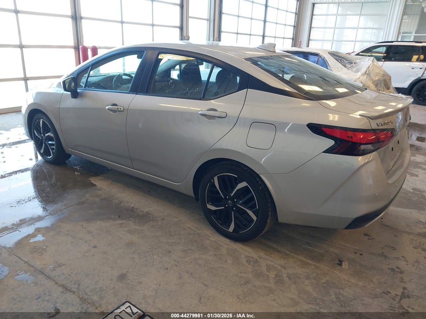 2024 Nissan Versa 1.6 Sr