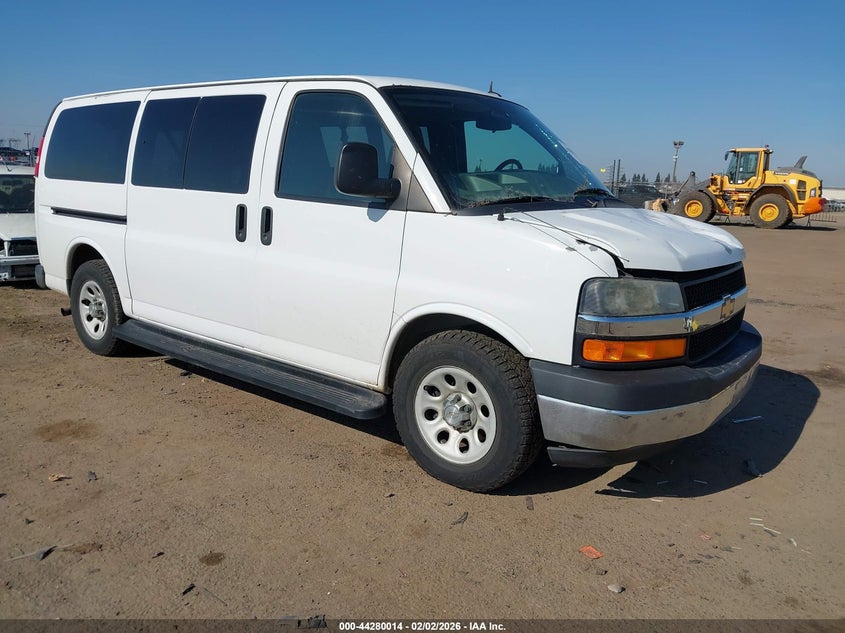 1GNSHCF49C1130765 2012 Chevrolet Express 1500 Lt auction photo 1