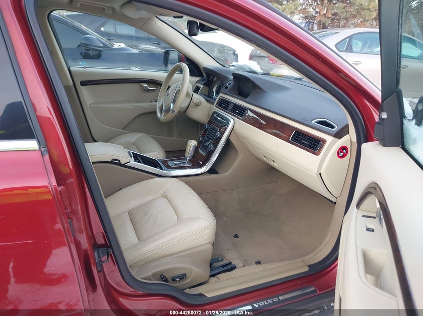 2012 Volvo Xc70 3.2/3.2 Platinum/3.2 Premier/3.2 Premier Plus