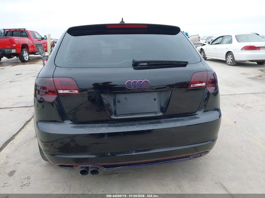 2011 Audi A3 2.0T Premium VIN: WAUMFAFM0BA080975 Lot: 44280115