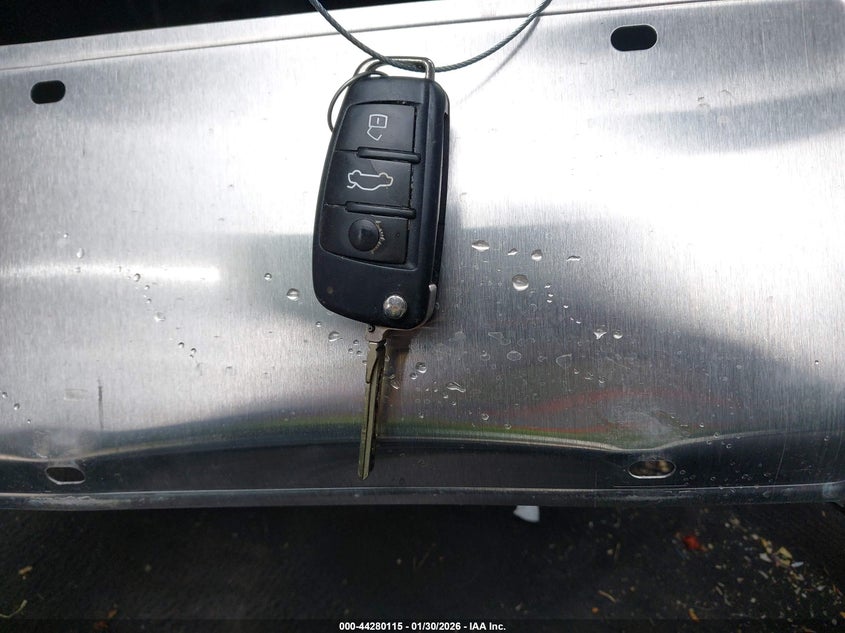 2011 Audi A3 2.0T Premium VIN: WAUMFAFM0BA080975 Lot: 44280115