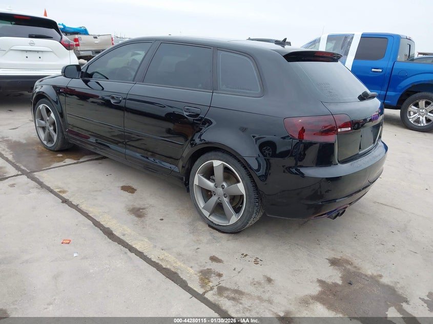 WAUMFAFM0BA080975 2011 Audi A3 2.0 2.0T Premium black