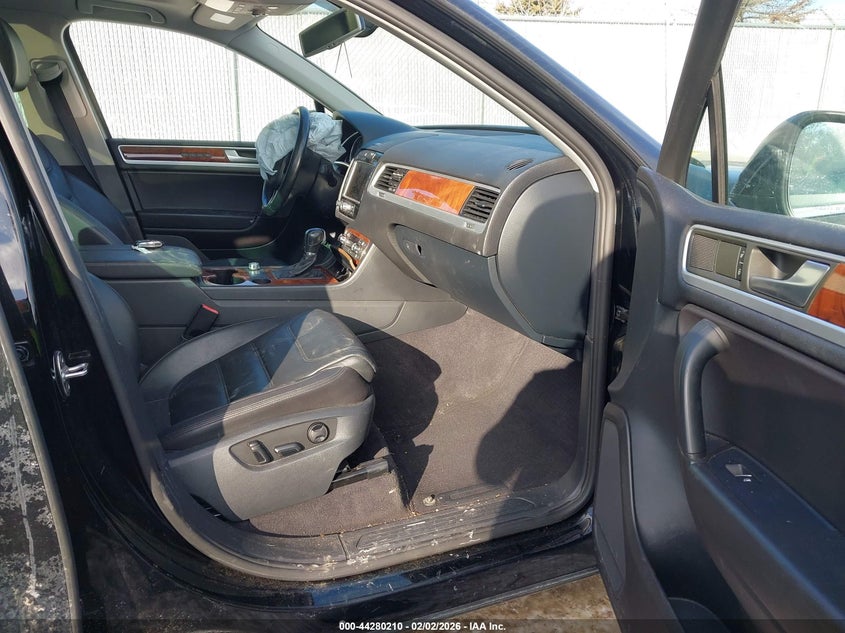 2013 Volkswagen Touareg Tdi Lux