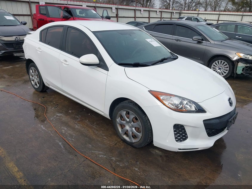 2013 Mazda Mazda3 I Sv