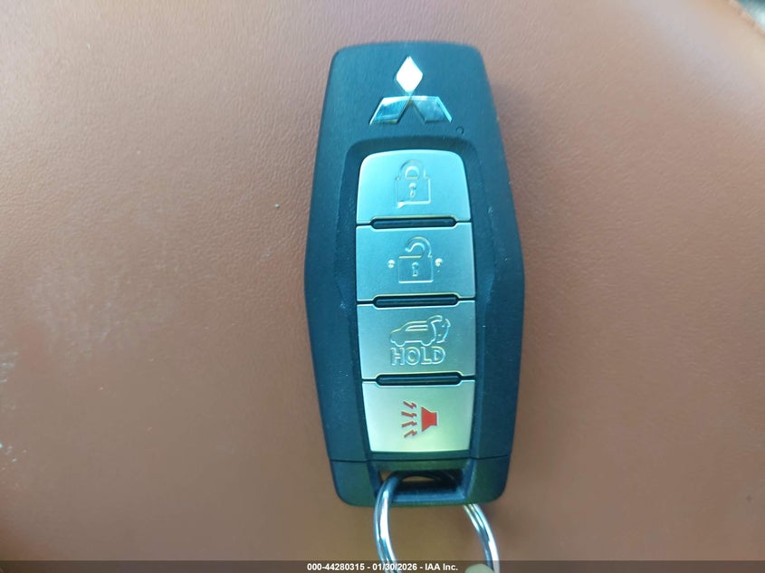 2023 Mitsubishi Outlander Sel 2.5 S-Awc/Sel 40Th Anniversary S-Awc/Sel Black Edition S-Awc VIN: JA4J4VA86PZ044546 Lot: 44280315