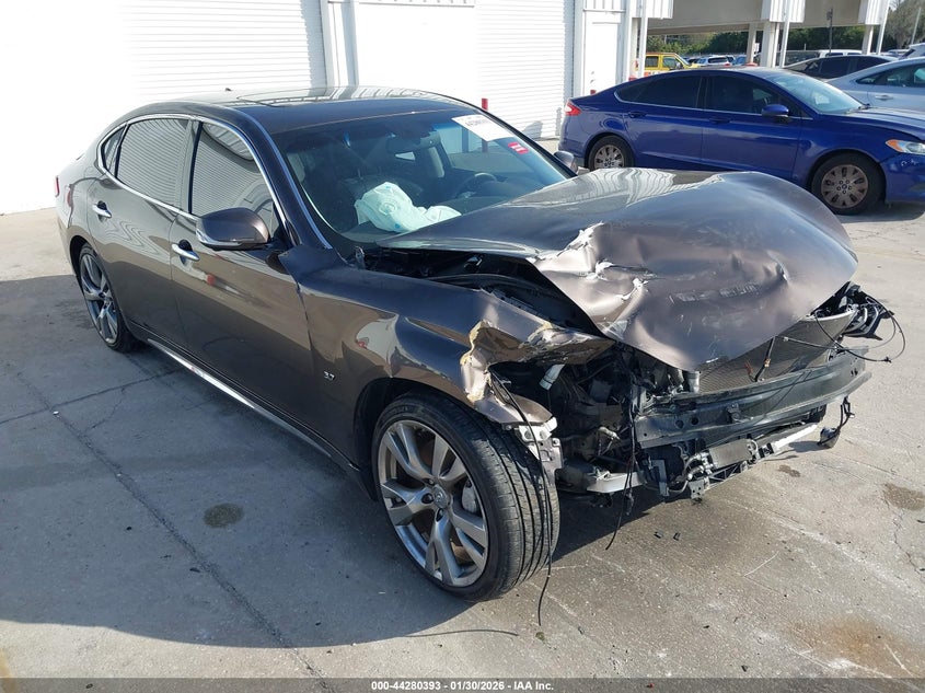 2018 Infiniti Q70L 3.7 Luxe