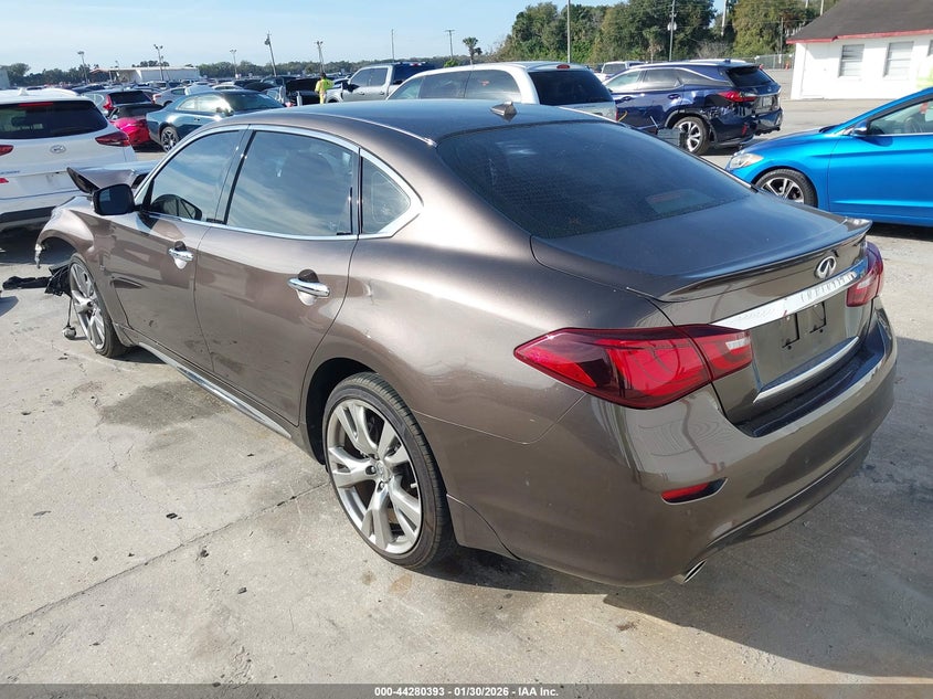 2018 Infiniti Q70L 3.7 Luxe