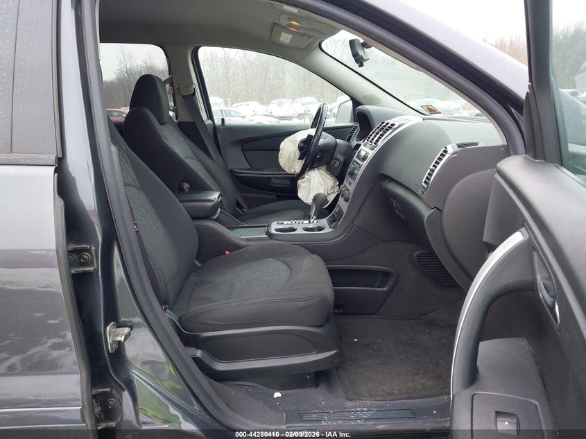 2012 GMC ACADIA auction photo 5