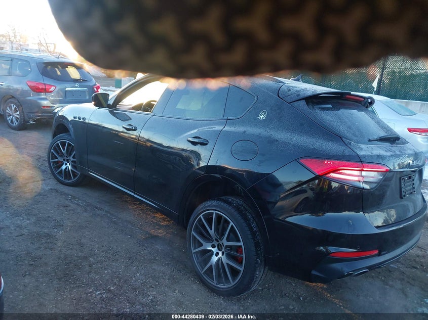 2021 Maserati Levante S Gransport