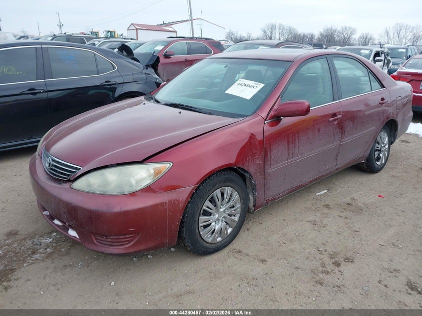 2005 Toyota Camry Le