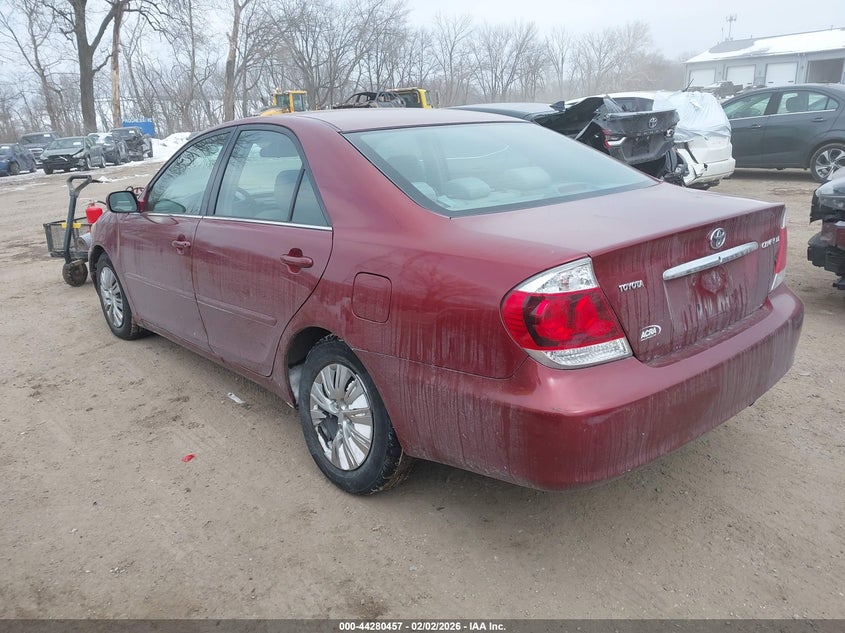 2005 Toyota Camry Le