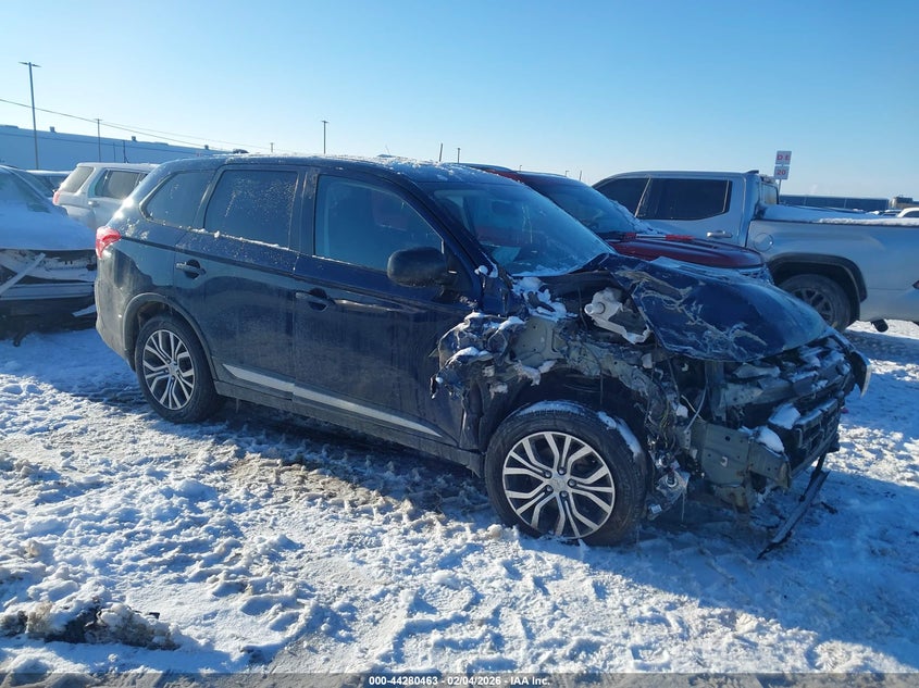 2018 Mitsubishi Outlander Es
