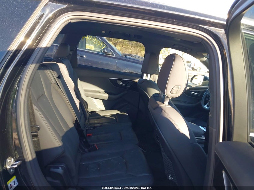 2023 Audi Q7 2.0 Premium 45 Tfsi Quattro Tiptronic black Lot 111044280474 Vin WA1ACBF77PD022120