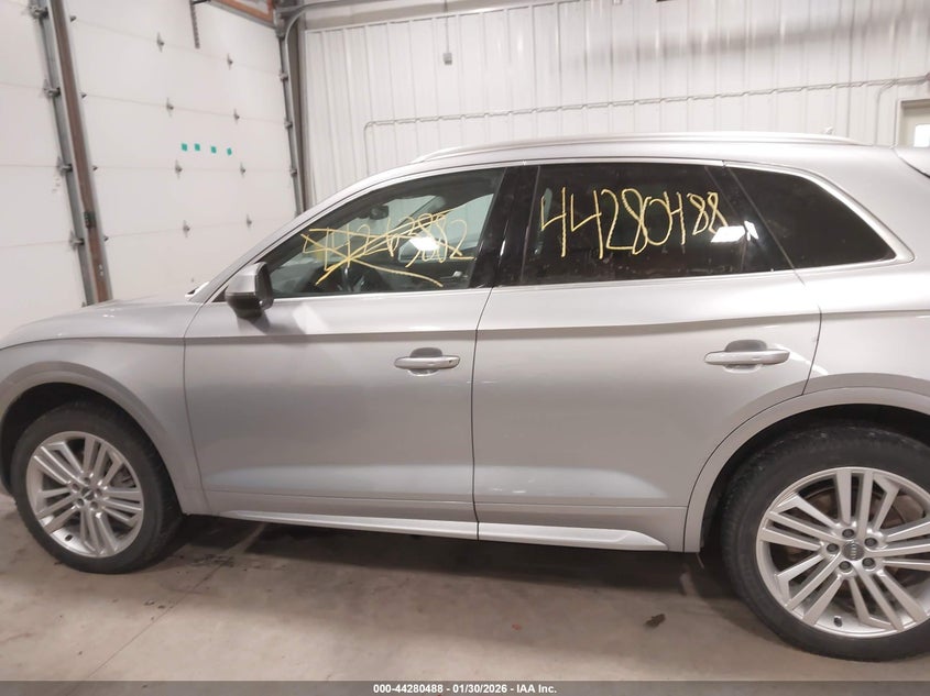 2018 Audi Q5 2.0T Premium/2.0T Tech Premium VIN: WA1BNAFY6J2142267 Lot: 44280488