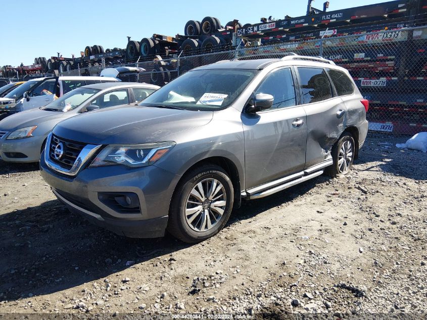 2018 Nissan Pathfinder Sv