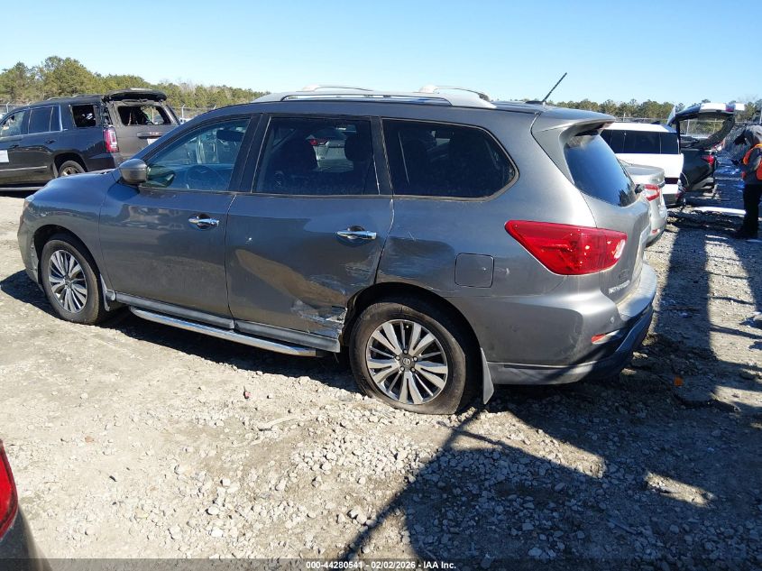 2018 Nissan Pathfinder Sv