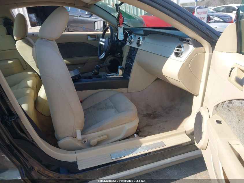 2006 Ford Mustang V6