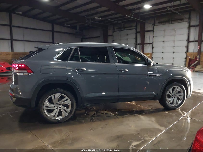 VIN 1V2BC2CA1MC236904 2021 VOLKSWAGEN ATLAS CROSS SPORT 2.0T SEL
